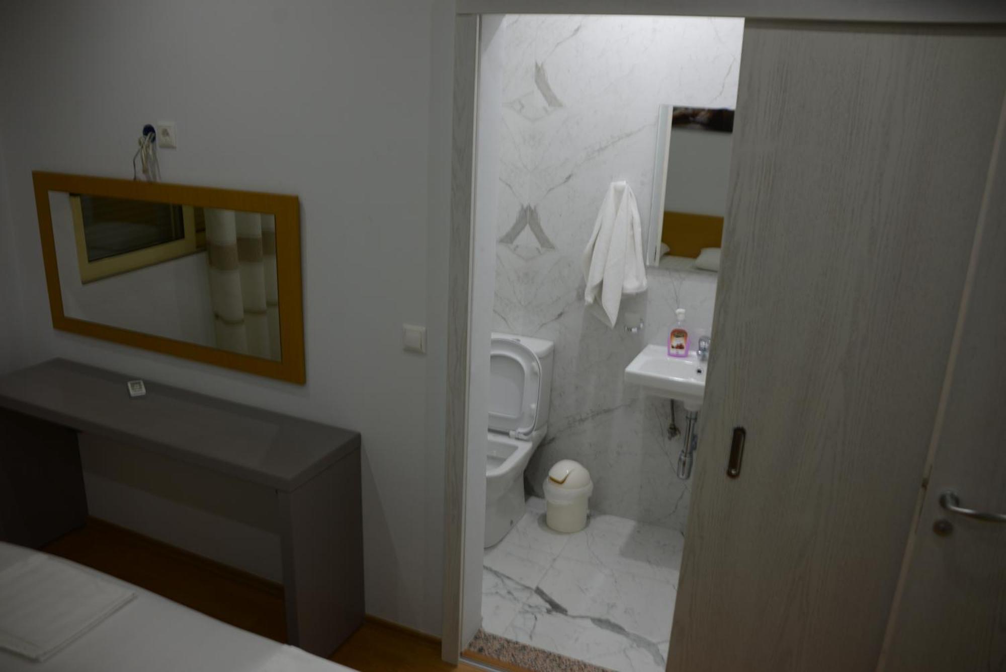 Mane Apartments Sarandë Exteriér fotografie